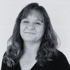 Suzanne Trent